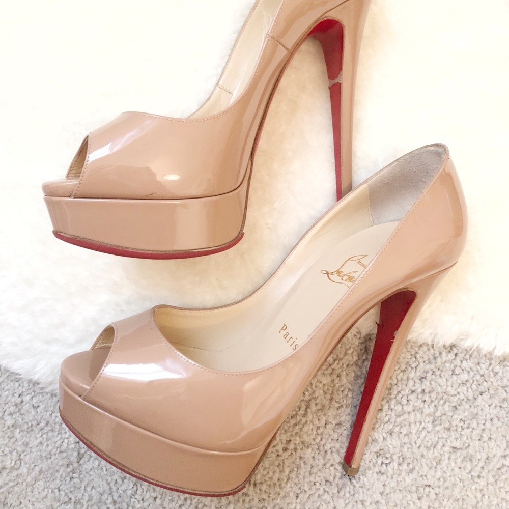 Christian Louboutin Lady peeps Nude pumps